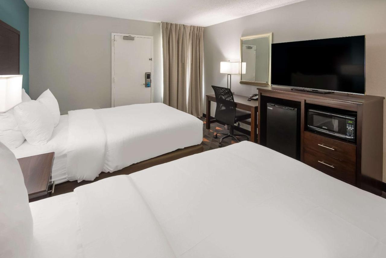 Clarion Pointe Indianapolis Northeast Hotel Castleton Ngoại thất bức ảnh