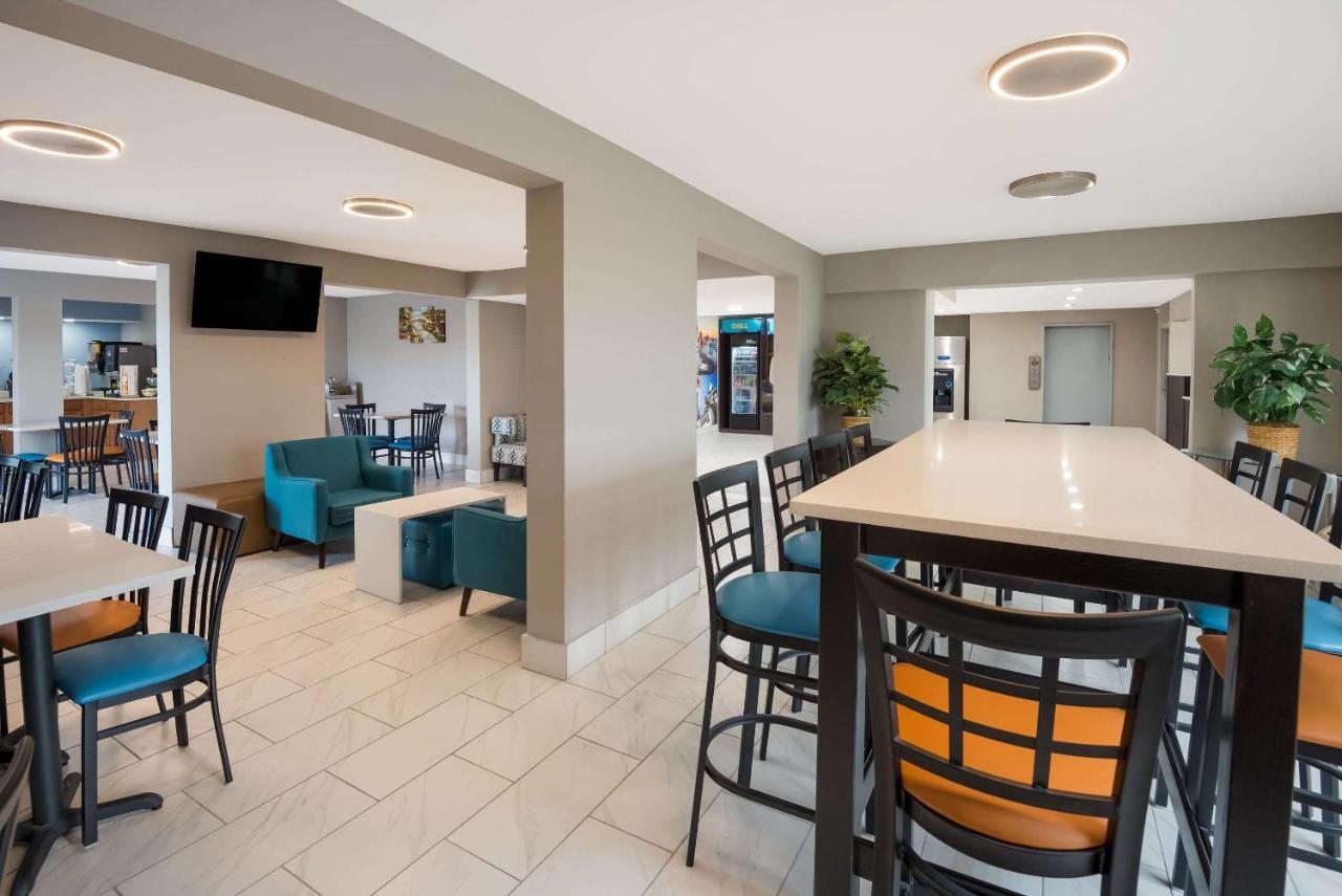 Clarion Pointe Indianapolis Northeast Hotel Castleton Ngoại thất bức ảnh