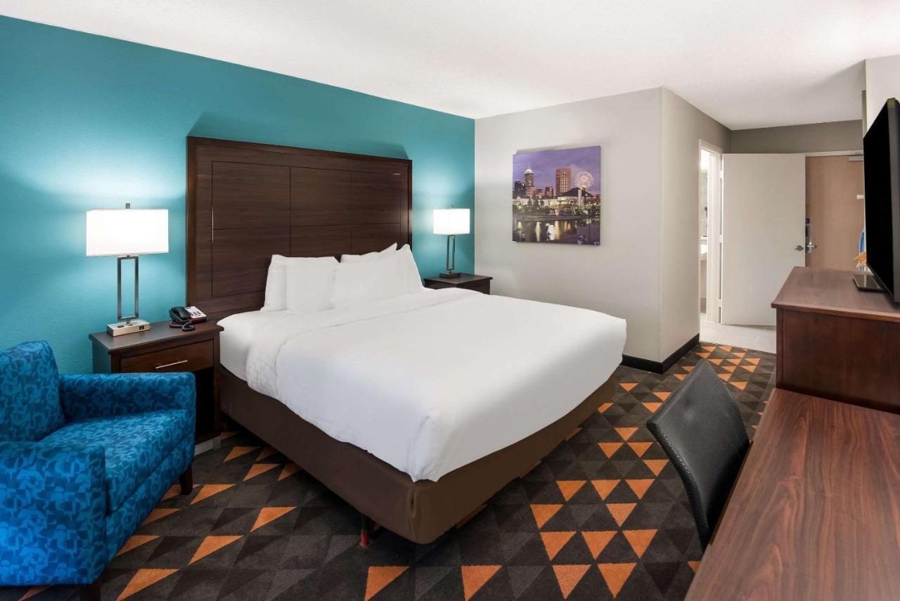 Clarion Pointe Indianapolis Northeast Hotel Castleton Ngoại thất bức ảnh