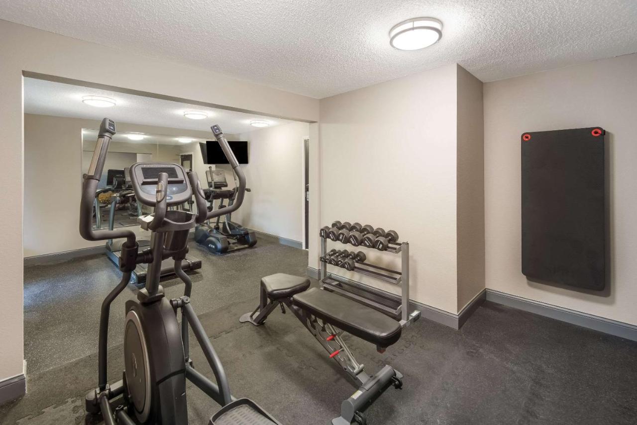 Clarion Pointe Indianapolis Northeast Hotel Castleton Ngoại thất bức ảnh