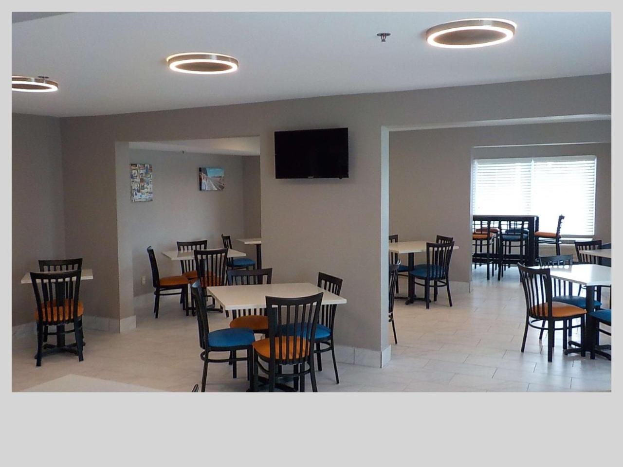 Clarion Pointe Indianapolis Northeast Hotel Castleton Ngoại thất bức ảnh